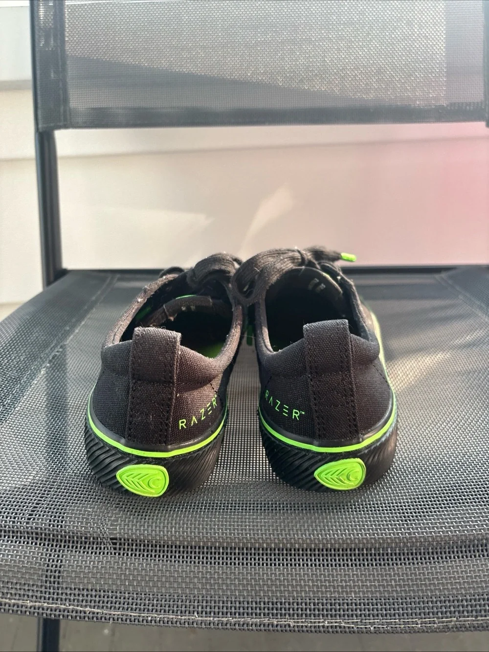 Cariuma x Razer Sneki Snek OCA Low Top sneakers Size 7.5 Women or 6 Men